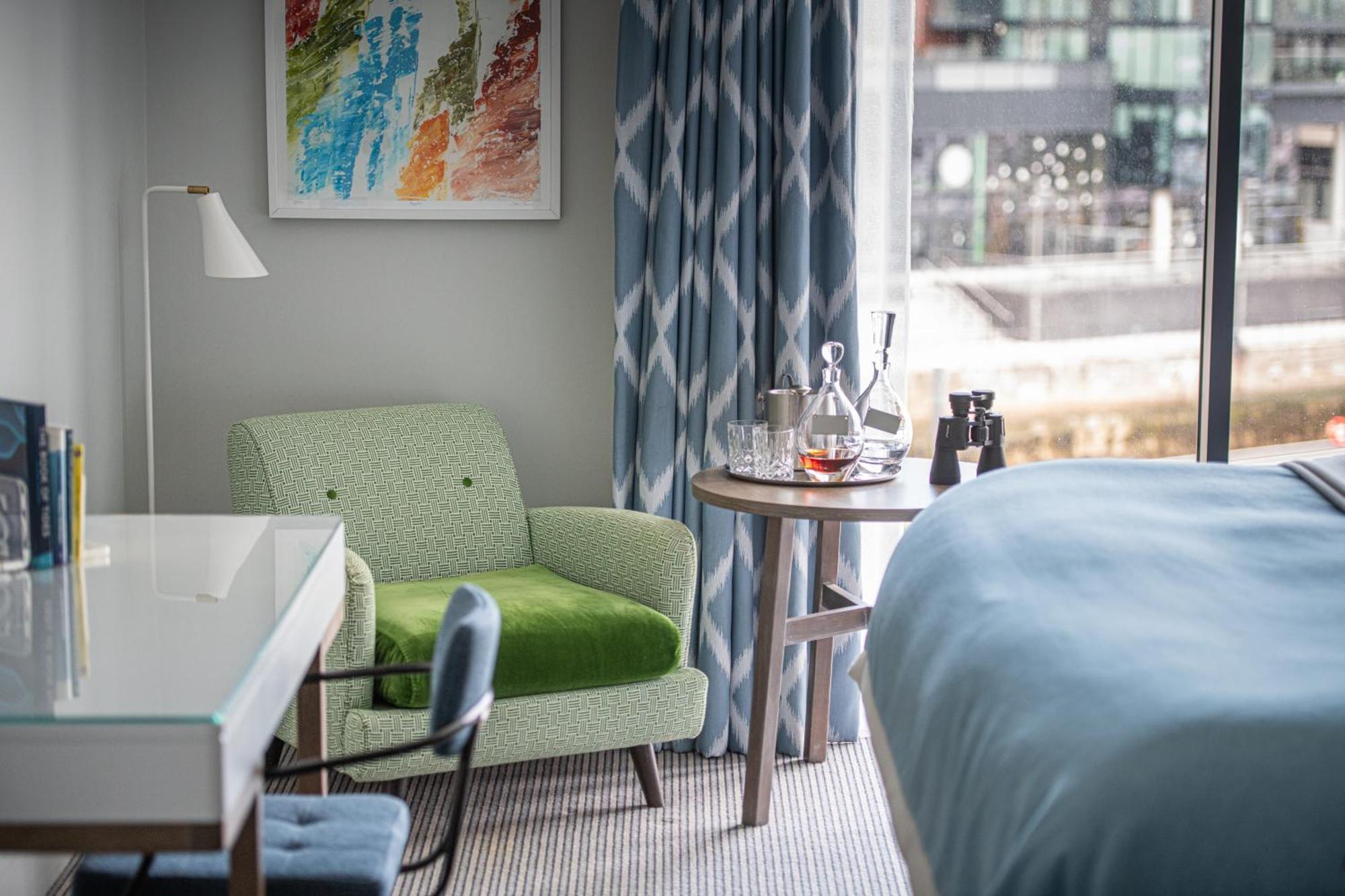 فندق وسبا سوثامبتون هاربور المظهر الخارجي الصورة A room at the hotel